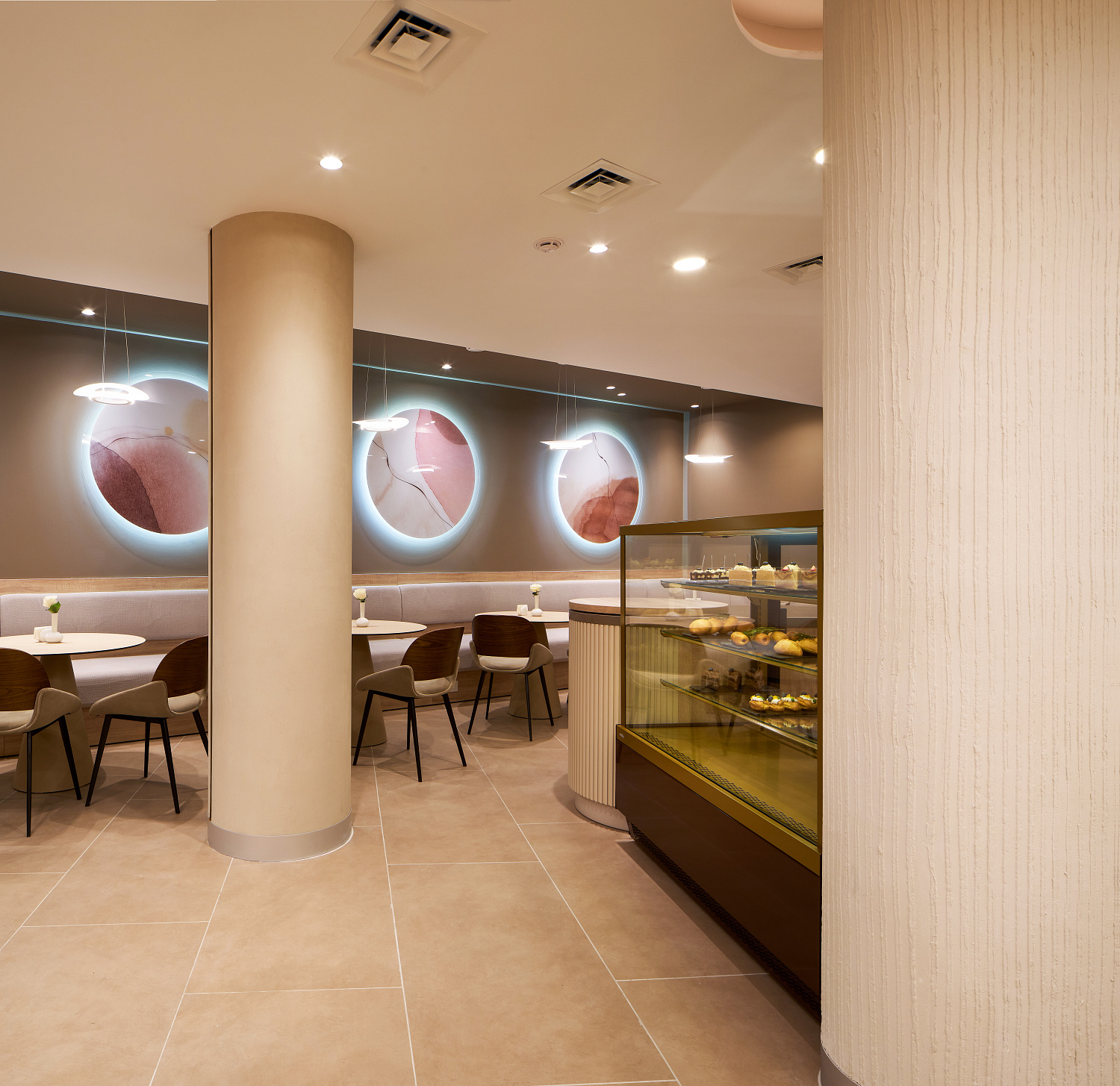 Клиника УГМК, дизайнер Стефанович