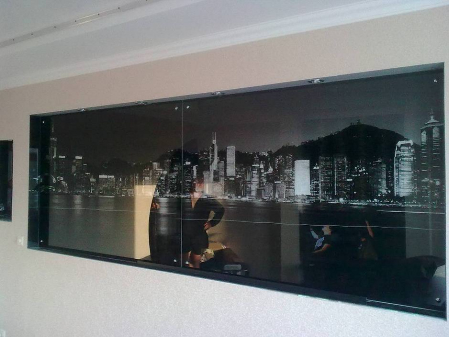 Картины на стекле