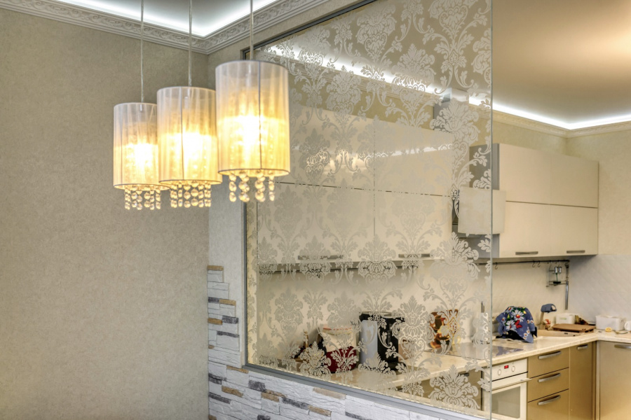 Цельностеклянные перегородки